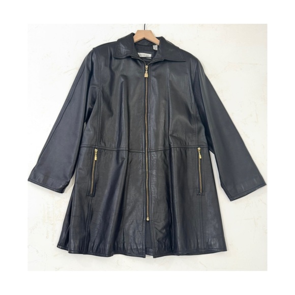 Evan Davies Jackets & Blazers - VINTAGE EVAN DAVIES GENUINE LEATHER COAT Size 12 | 100% Lambskin